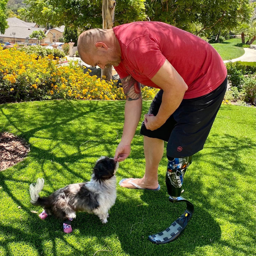 Double-Amputee Rescue Dog Gets Adopted by Police Detective Who Lost His Own Leg