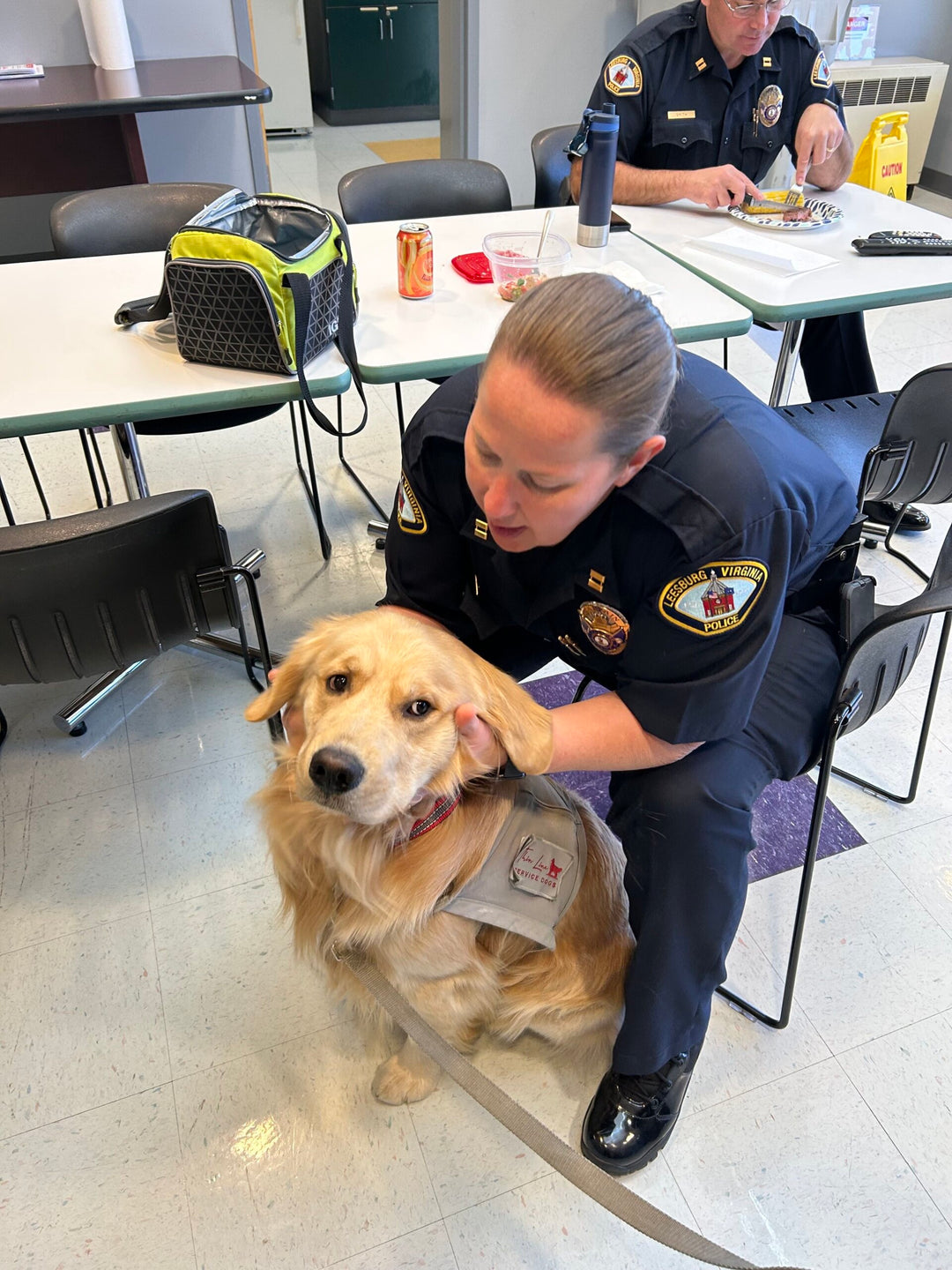 Officers in Virginia Love Their New Support Dog!