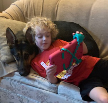 Hank Wins 2023 Service Dog Award for Canine Excellence