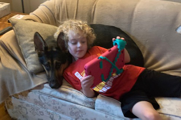 Hank Wins 2023 Service Dog Award for Canine Excellence